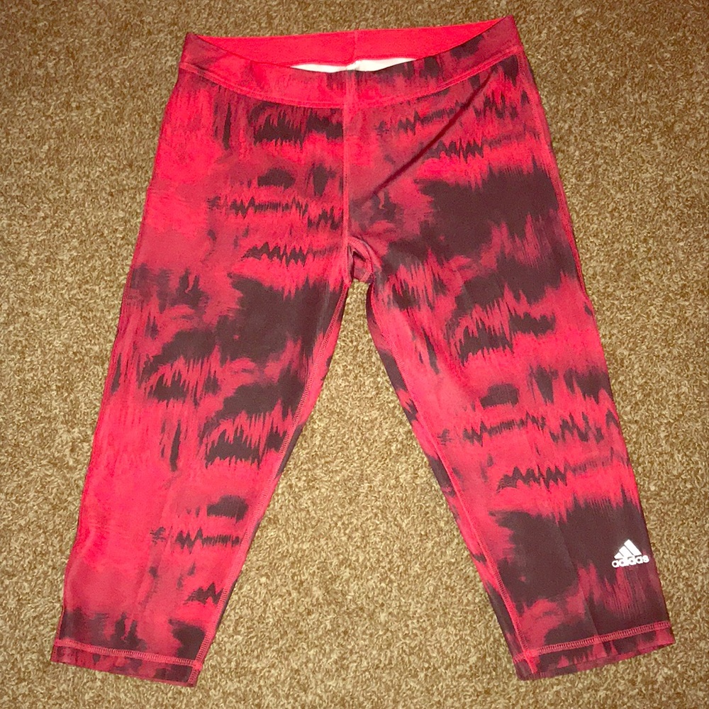 ❤️❤️❤️WOMENS CUTE ADIDAS STRETCHY CAPRIS❤️❤️
